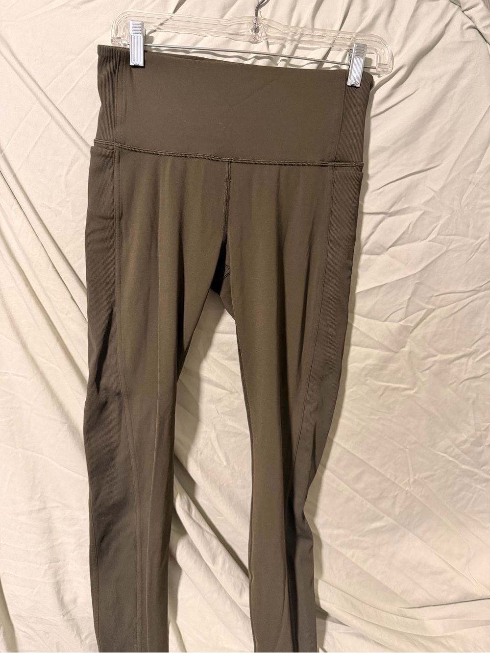 Lululemon high waisted leggings with ribbed sides